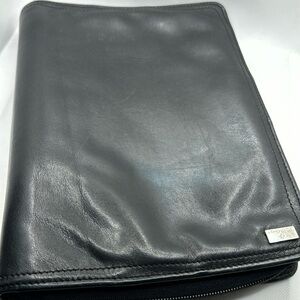 Franklin Covey Nappa Leather Classic size Zip Binder
